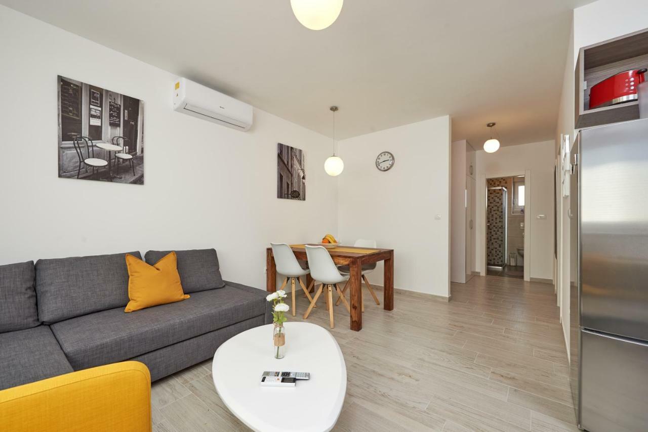 City Apartment Magdalena Trogir Luaran gambar