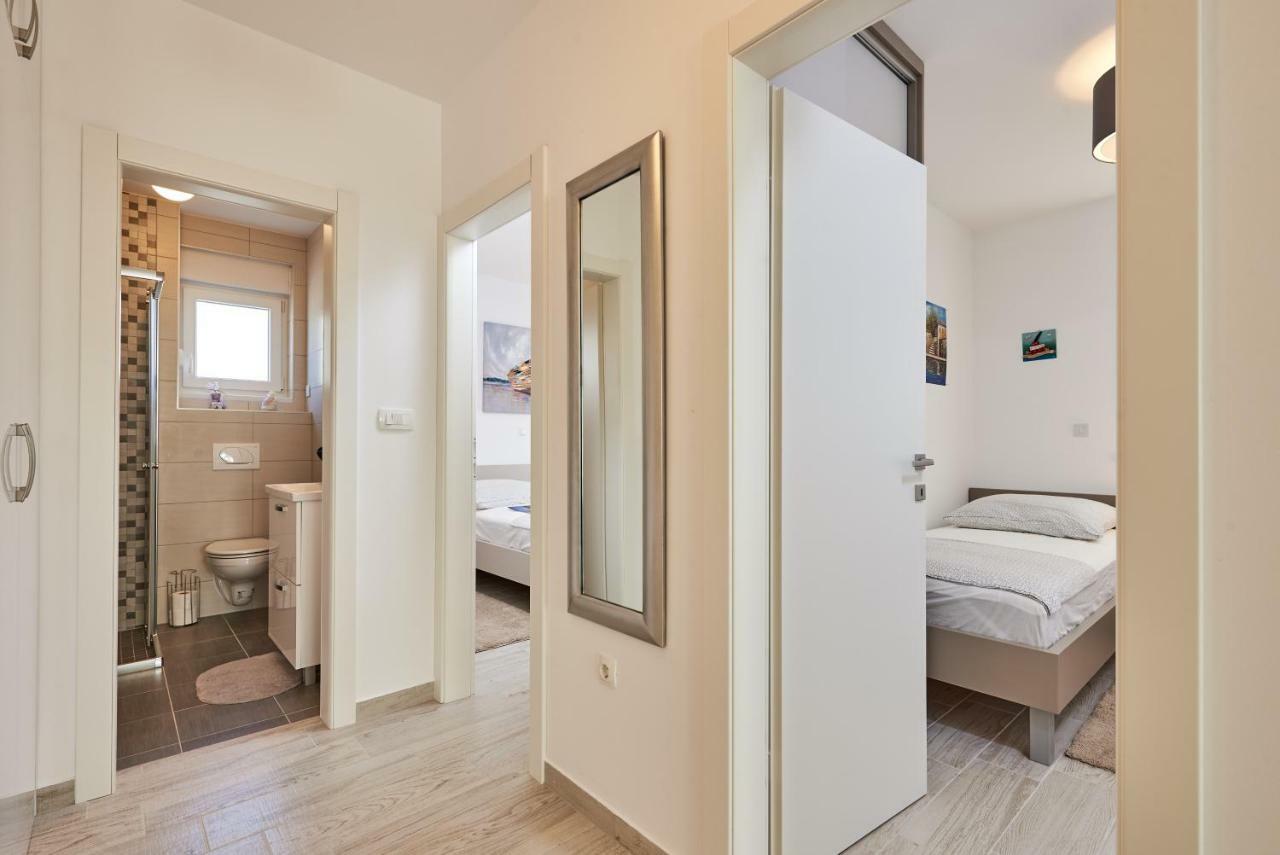 City Apartment Magdalena Trogir Luaran gambar
